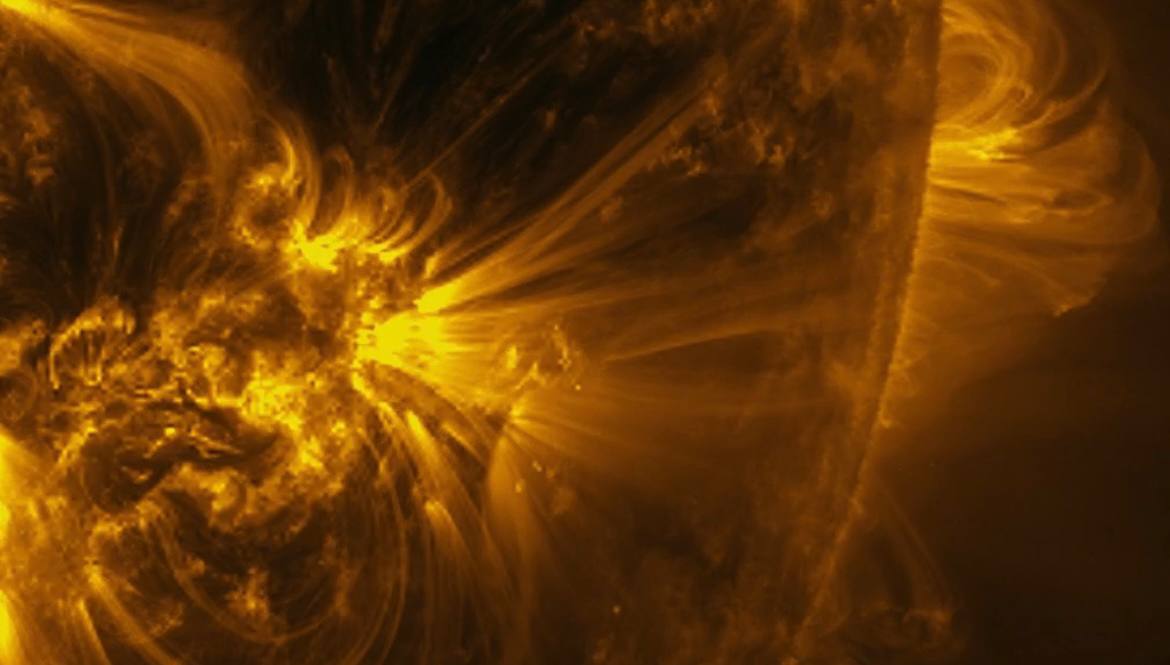 Вспышка. Источник: ТГ-канал лаборатории солнечной астрономии ИКИ РАН