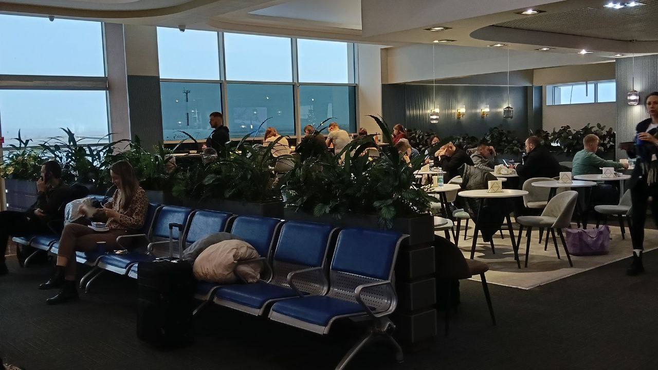 В аэропорту. Фото пресс-служба Аэропорта Оренбург 