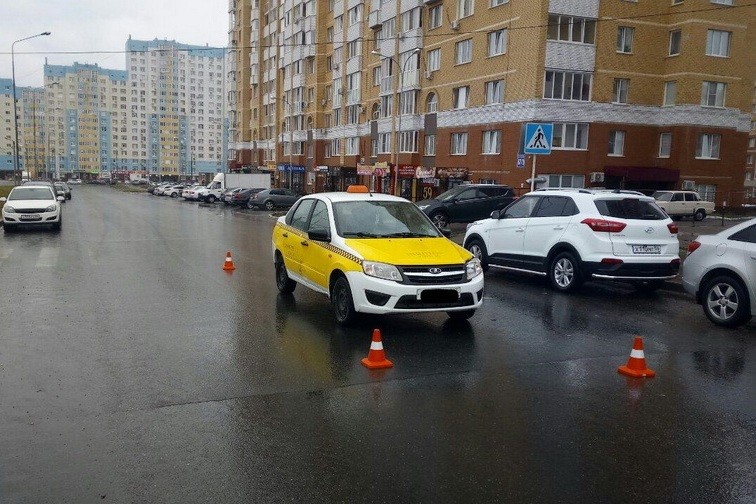 ДТП на Карпова в Оренбурге, фото: УМВД