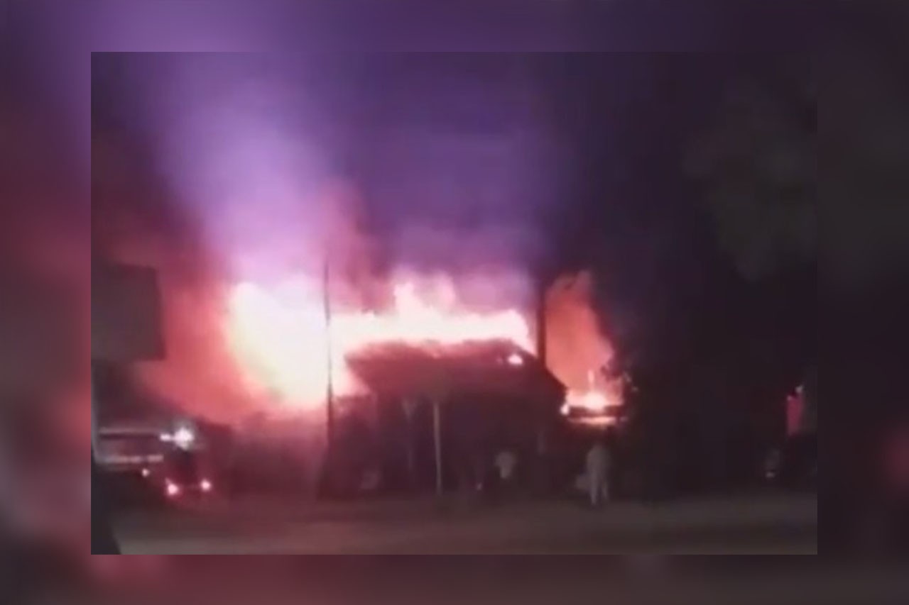 Пожар на улице Чапаева в Орске, фото: стоп-кадр из видео