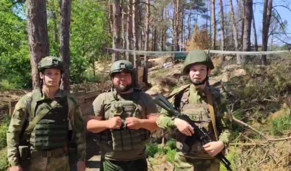 Участники СВО из Оренбурга поздравили ветеранов Великой Отечественной войны с Днем Победы (видео)