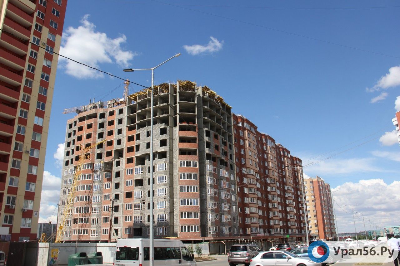Строительство жилья в Северо-Восточном районе города Оренбурга. Фото из архива