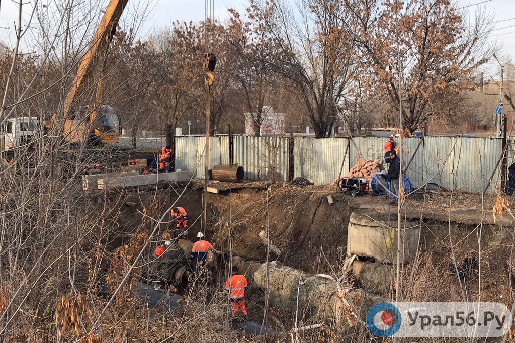 Врезка нового участка городского водовода. Орск, 2020 год