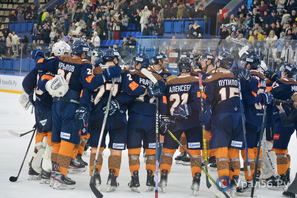 Игроки ХК «Южный Урал»
