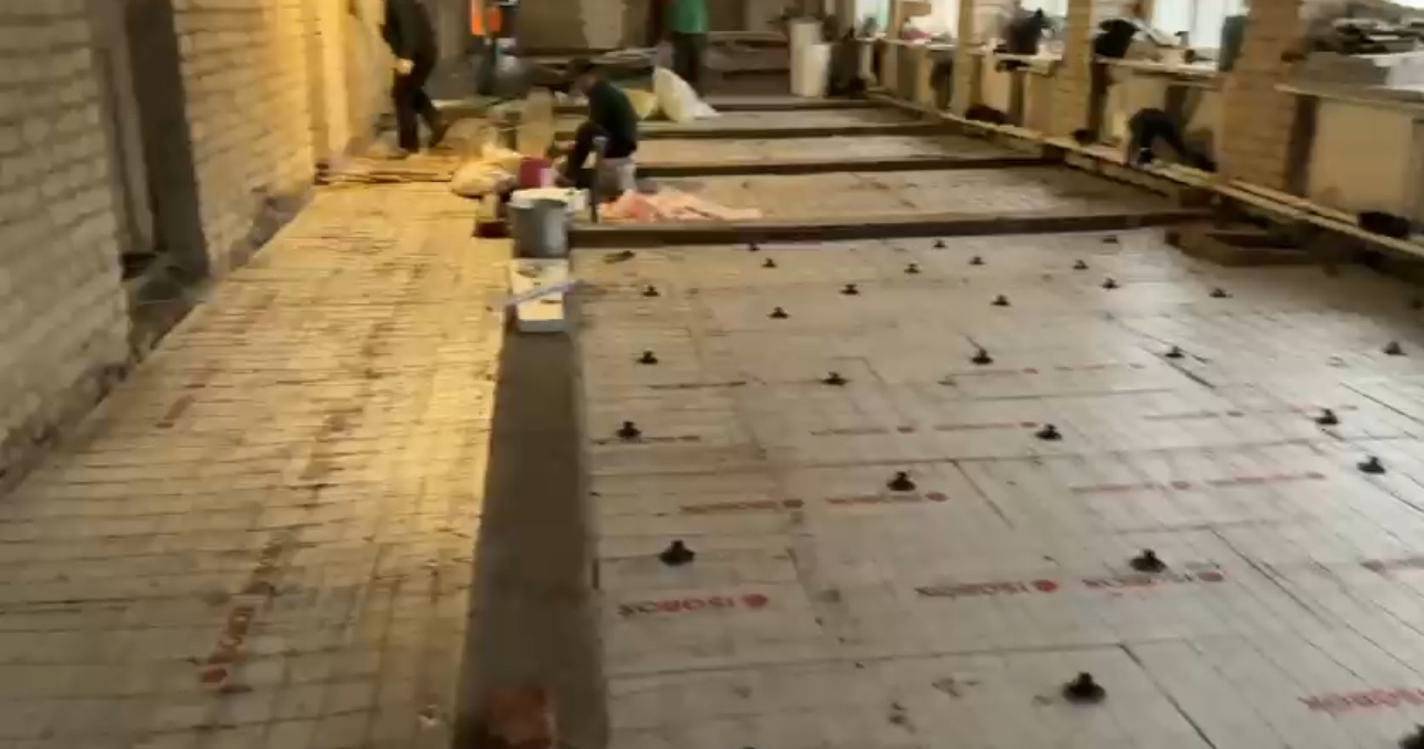 Ремонт дома. Стоп-кадр из видео мэрии 