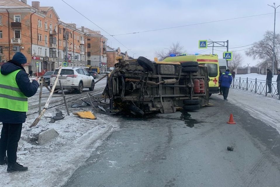Фото с места аварии от УМВД