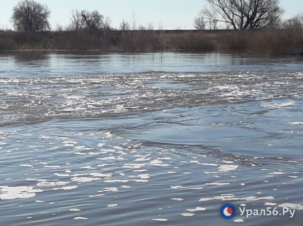 Восток Оренбургской области: за сутки р. Жарлы поднялась почти на 3 метра, Суундук – более чем на 2 метра