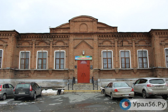 Ремонт исторического здания колледжа искусств Орска не могут начать из-за отсутствия разрешения
