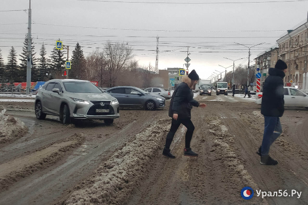 Обстановка на пересечении пр. Мира и ул. Станиславского в Орске