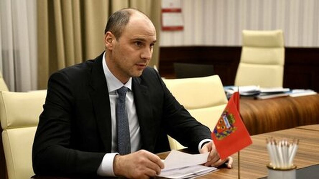 Новый ЖК, концертная площадка и уличное освещение в стиле 50-х годов: В Оренбурге прошло совещание по благоустройству города
