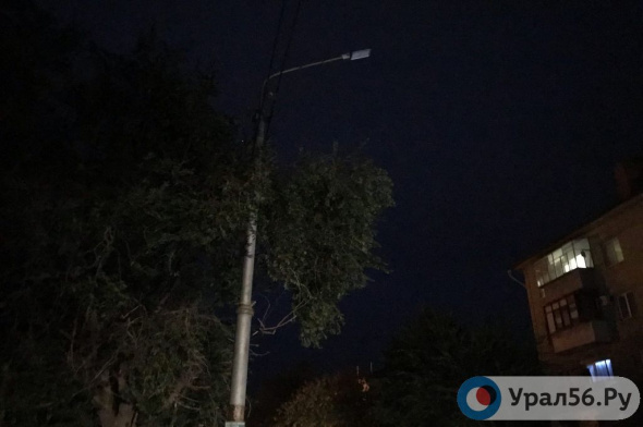 «Ситуация вызывает опасения»: К праздникам в Орске обещают максимально восстановить уличное освещение