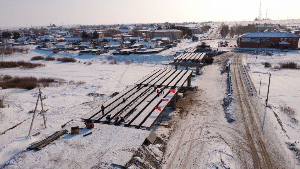 Ремонт моста в Оренбургской области, фото – тг-канал Дениса Паслера