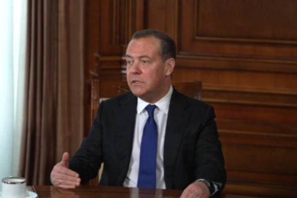 Дмитрий Медведев считает, что нужно «убить всех причастных» к теракту в «Крокусе»