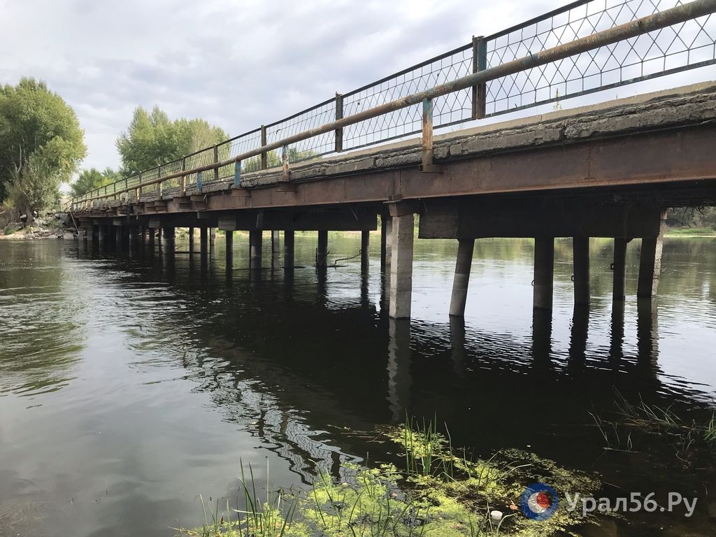Низководный мост через Урал в Орске