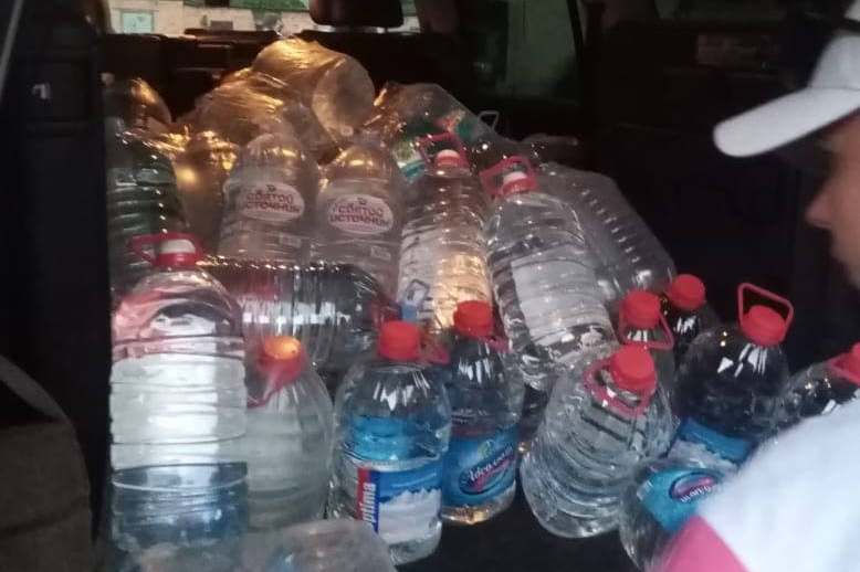 Депутат Государственной Думы организовал подвоз воды жителям поселка Никель в Орске