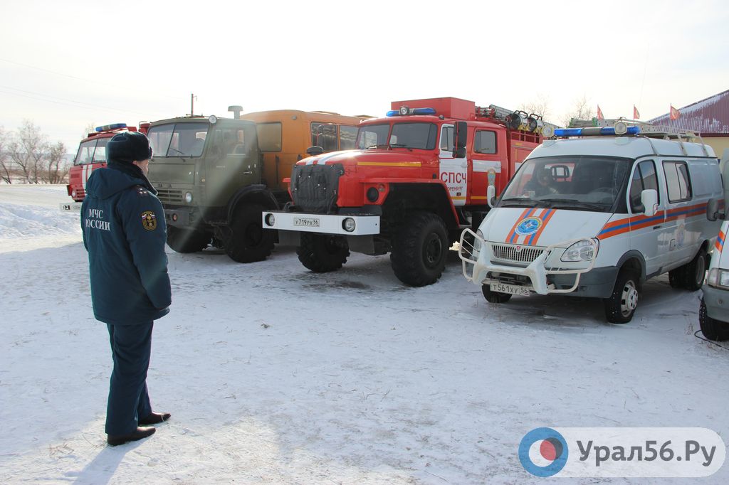 На трассах Оренбургской области развернули пункты обогрева