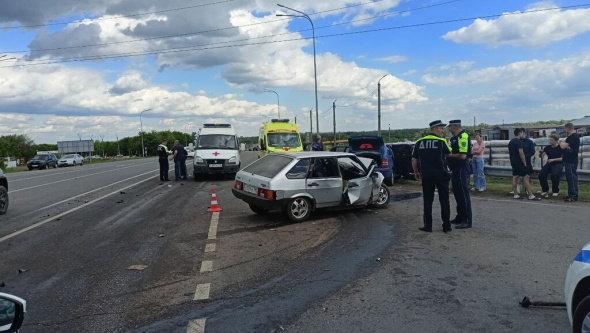 Женщина и 12-летняя девочка пострадали в ДТП под Оренбургом