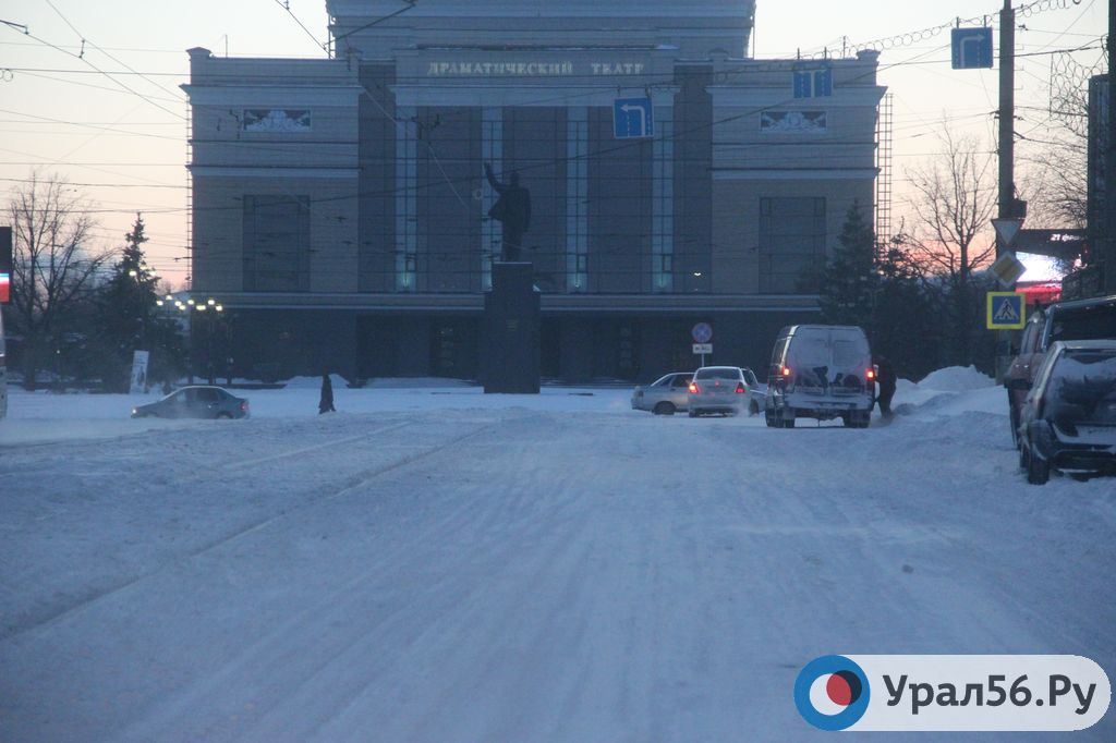 Комсомольская площадь в Орске, 18.02.2021