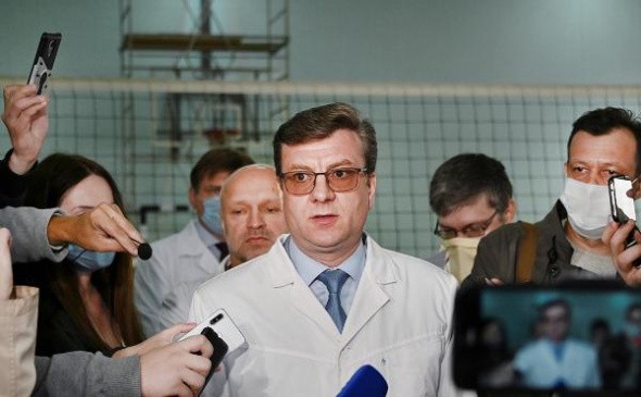 Новым главой Минздрава Омской области стал главврач больницы, куда госпитализировали Алексея Навального после отравления 