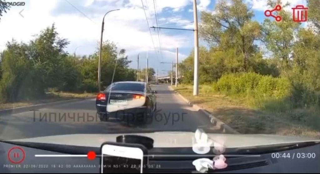 ДТП в Оренбурге. Скриншот видео