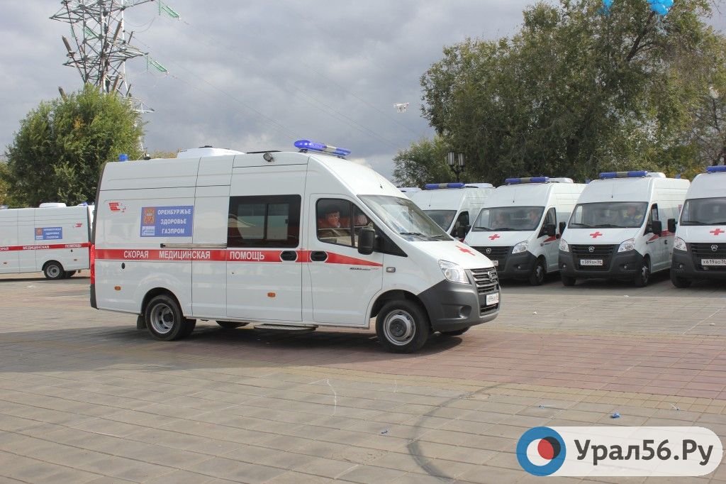 «Всем тяжело»: главврач станции скорой помощи в Оренбурге о работе в период пандемии