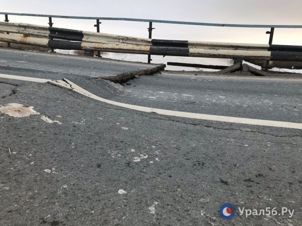 В ГУДХОО назвали причину разрушения моста через реку Джуса на трассе Оренбург - Орск – Челябинск