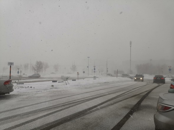 Метель и плохая видимость: В Оренбурге резко испортилась погода