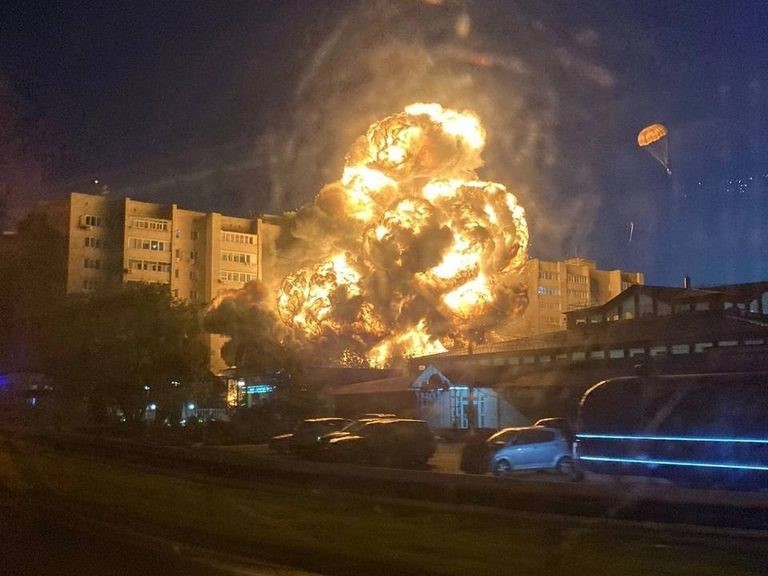 Место падения военного самолета. Фото от очевидцев