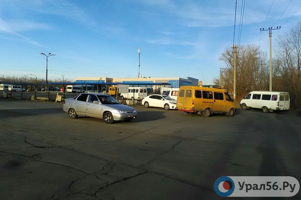 На терриории вокзала