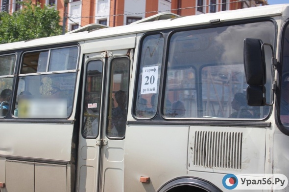 Соцсети: в Оренбурге автобус проехал женщине по ногам