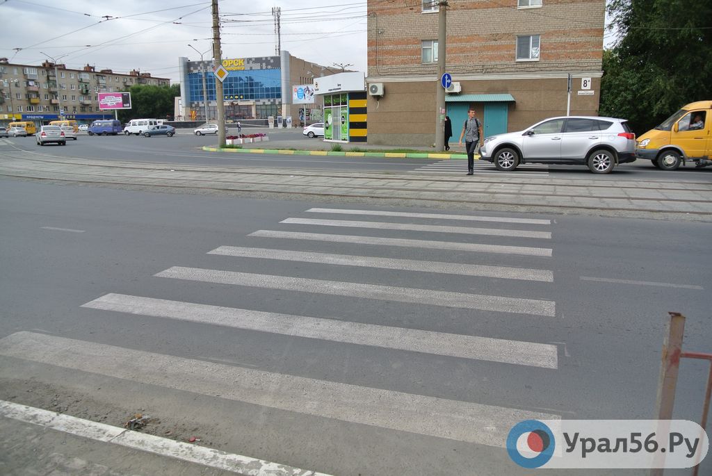Штраф за непропуск пешеходов могут увеличить до 2,5 тысяч рублей