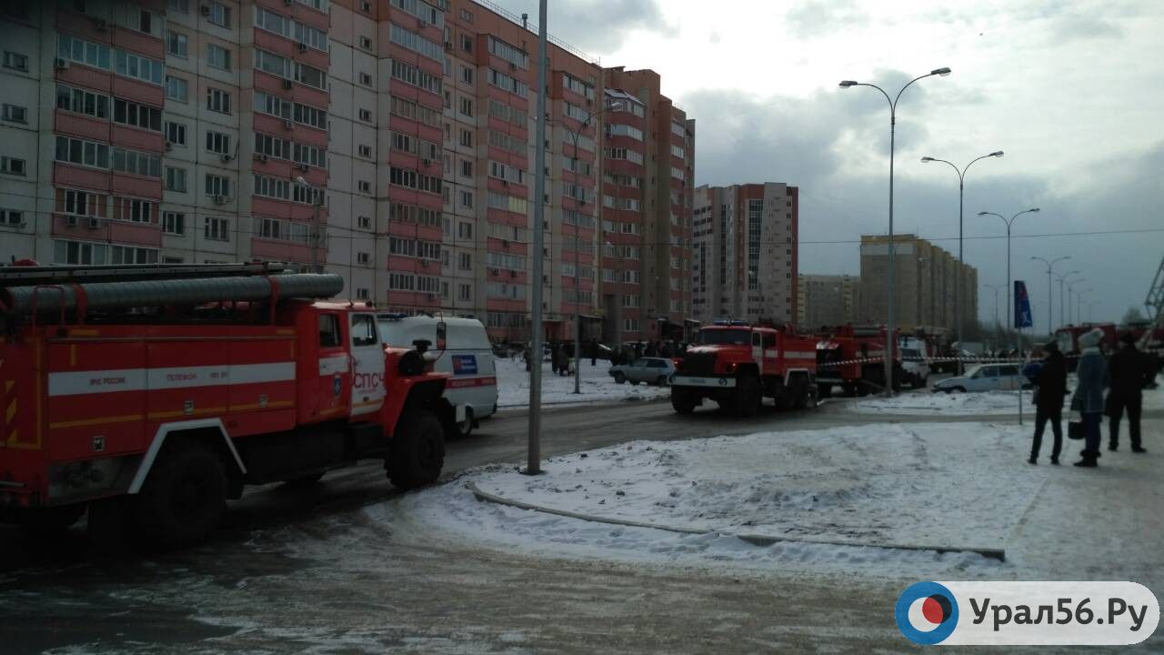 Причиной пожара на улице Салмышской в Оренбурге мог стать поджог