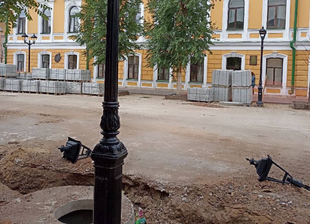 Фонари на ул.Советской. Фото: тгк Lysenok