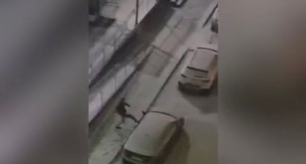 Стоп кадр с видеозаписи камеры наблюдения