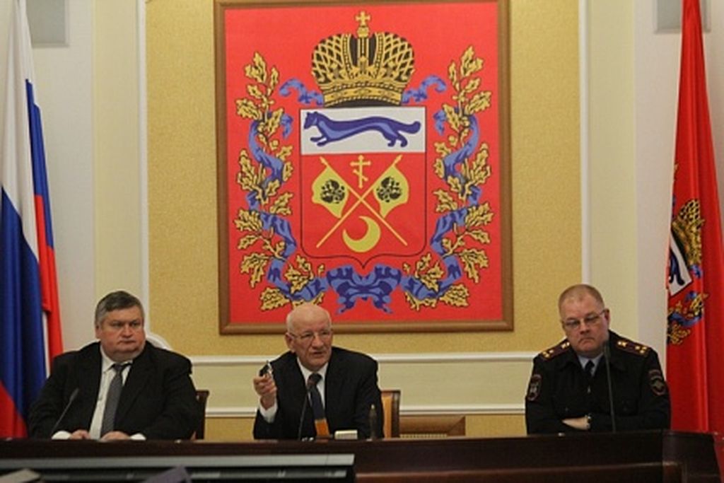 Пропуска для перевоза груза по дорогам Оренбургской области не компенсируют ущерб