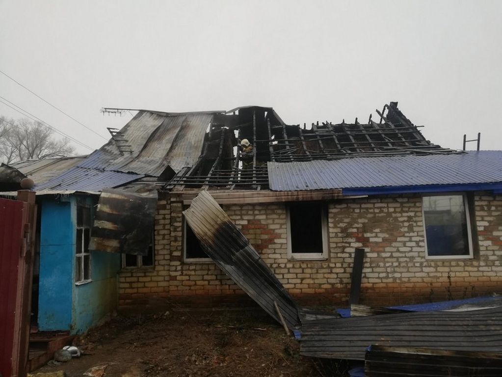 Сгоевший дом, фото: СУ СК