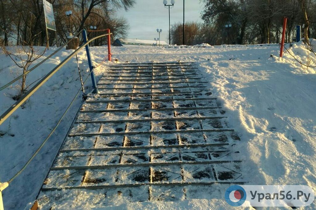 Подъем с понтонного моста. Парк Строителей, 21.12.2018