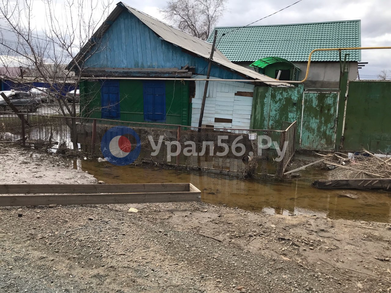 Дом после затопления, фото из архива