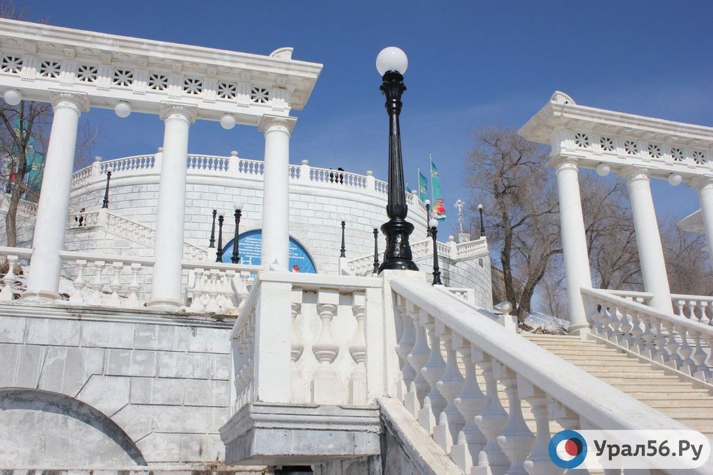 Спуск к Уралу в Оренбурге