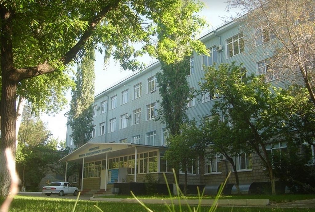 Преподавателя Оренбургского техникума ж/д транспорта подозревают в получении взятки