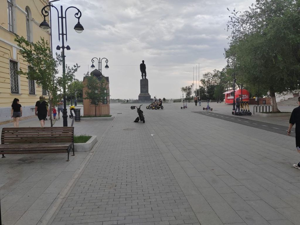 Питбайк сбил мужчину и ребенка. Источник: УМВД России по Оренбургской области