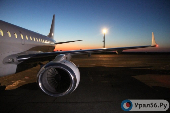 СМИ: Самолет Москва – Оренбург подал сигнал бедствия «аварийная ситуация»
