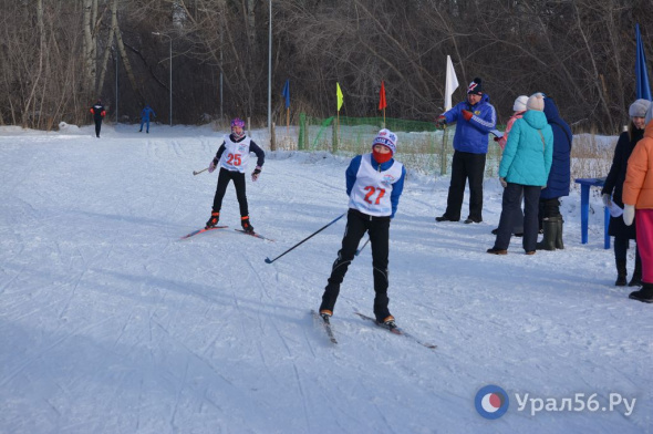 В Орске начались областные соревнования по лыжному спринту