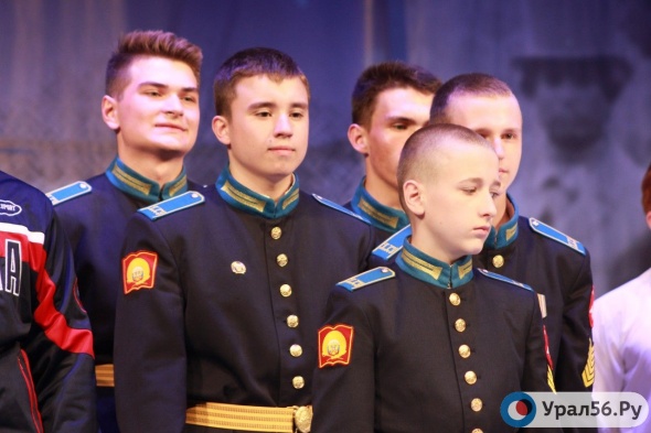 Кадеты президентского училища победили в 1/4 финала Оренбургской лиги КВН