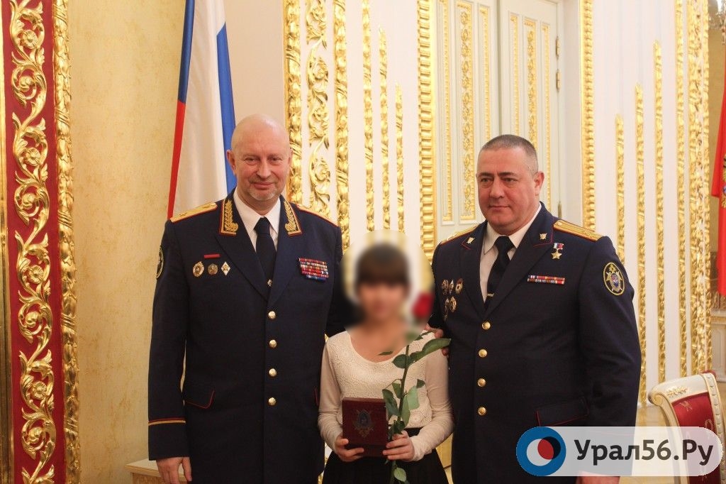 Похищенная в Оренбурге девочка получила награду за выдержку от Следственного Комитета РФ