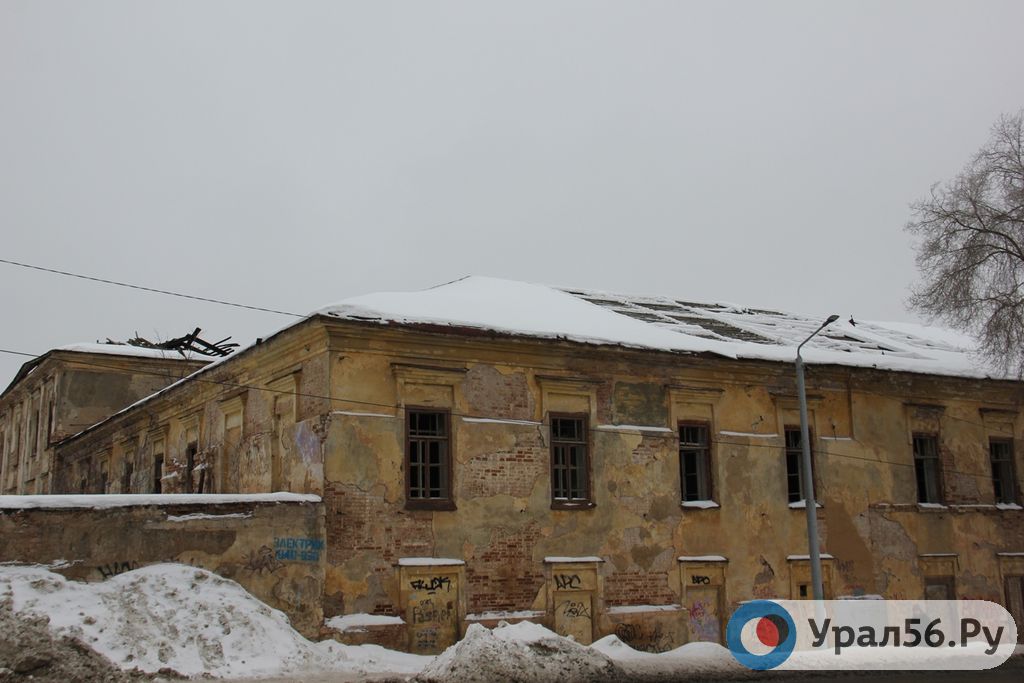 Вид на комплекс Михайловских казарм