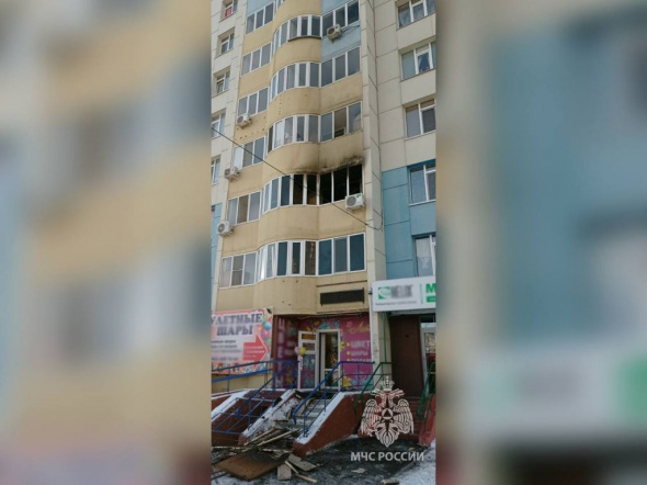 В пожаре на улице Салмышской в Оренбурге спасли ребенка. В МЧС сообщили подробности