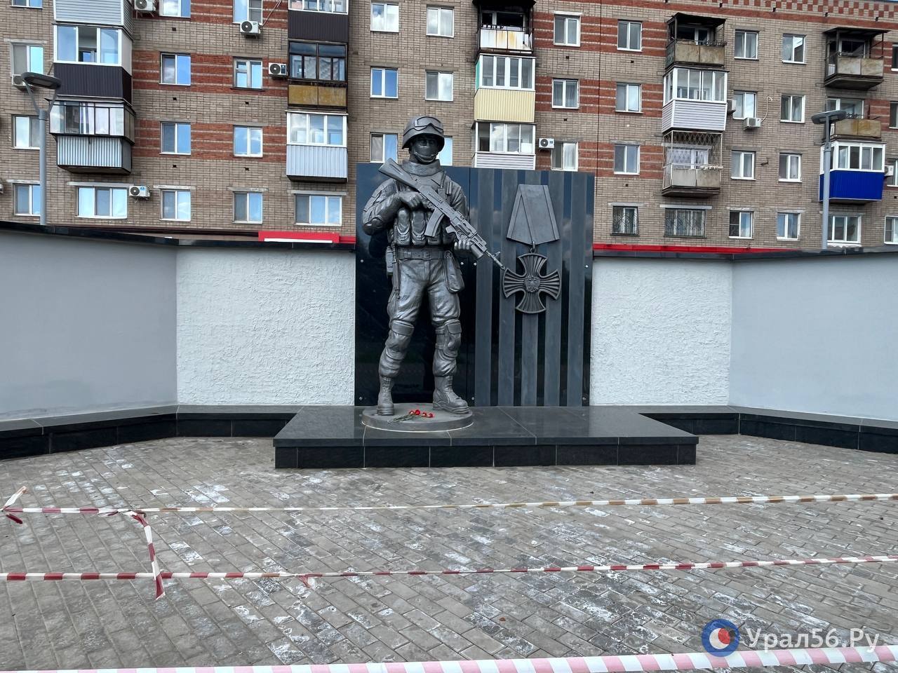 Памятник в новом сквере памяти участников СВО в Орске
