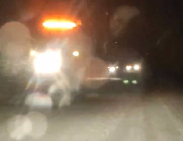 На трассе Орск-Оренбург пошел мокрый снег, началась метель. Губернатор Денис Паслер поделился видео с трассы