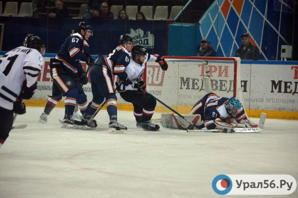 Сегодня хоккеисты «Южного Урала» сыграют первую выездную игру в 2022 году с ХК «АКМ»